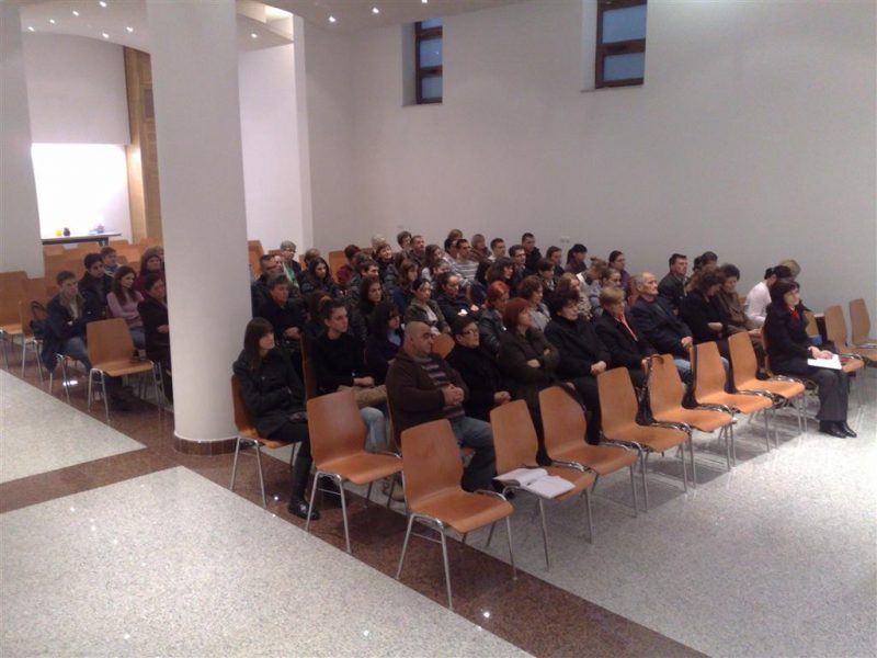 Obred zavjetovanja članova FSR-a u crkvi sv. Petra i Pavla u Mostaru